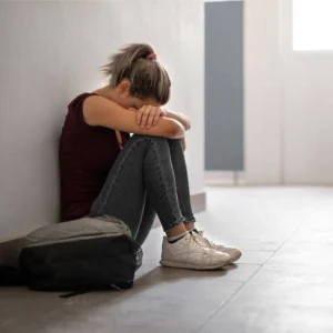 Lee más sobre el artículo Prevención del suicidio: señales de alerta y cómo actuar